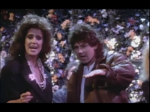 Grace Slick on Starship and "Nothing's Gonna Stop Us Now"