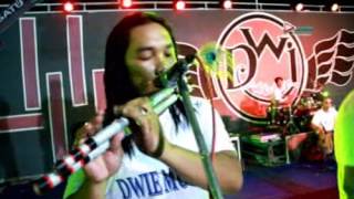 Download lagu Dewi cinta Putusen isun Dwie music mp3 Download lagu Dewi cinta Putusen isun Dwie music mp3
