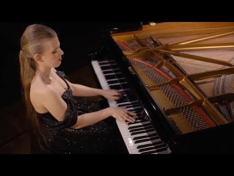 Eva Gevorgyan - Liszt La Campanella 