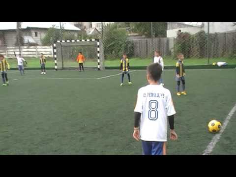 Petrolul '95 Ploieşti - Petrolul '95 Ploieşti IV   5 - 0 ( 3 - 0 ) repriza I