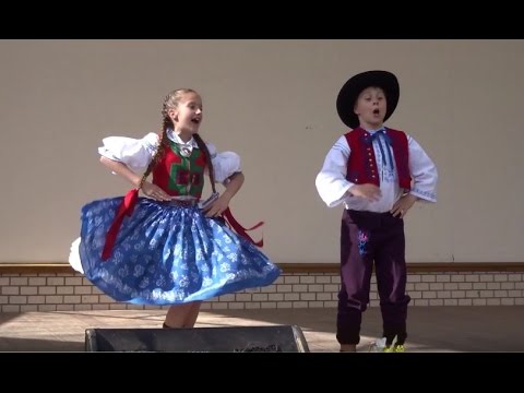 Dětský folklorní soubor VALÁŠEK Hany Dolejší - Kovářský a Sviňák    / TP č.13