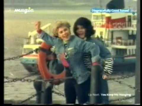 Reynolds Girls-I'd Rather Jack.(1988)  Original Video.