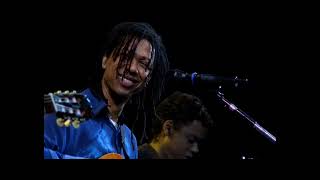 Djavan - Faltando Um Pedaço (Ao Vivo 1999) [Remasterizado 4K]