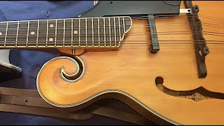 Video thumbnail for Epiphone Mandolin Electric MM 50e VN sounds like crap... Part 1 by Lennon Luthier & Georgie Girl
