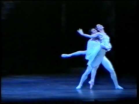 Romeo and Juliet Balcony Pas de deux (Ch. Kenneth MacMillan) Sylvie Guillem, Nicolas LeRiche