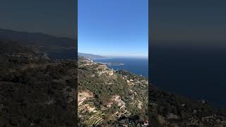 あけましておめでとうございます🌅🎍フランス語🇫🇷では、ボナネ！っていいます😊☘️皆フランス🇫🇷にラチョビ…という名前の小さい町があり、そこにはむかしイタリアが…＃フランス＃イタリア＃ローマ遺跡