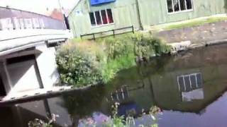 preview picture of video 'video3.mov: 2011-08-08 Boroughbridge England'