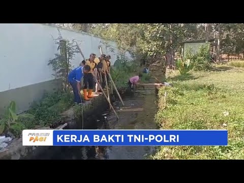 POLSEK SOKARAJA DAN TNI KERJA BAKTI PERKUAT SINERGITAS
