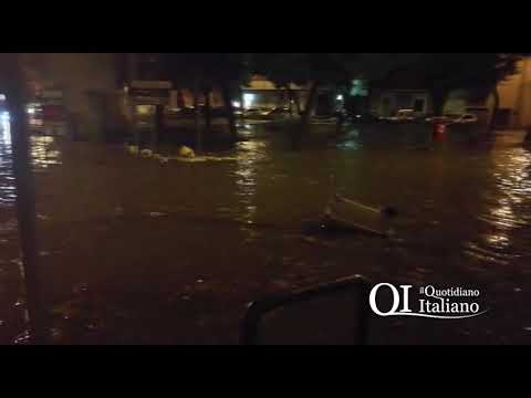 Acquaviva, il temporale allaga piazza Kennedy