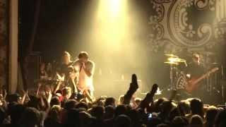 Chiodos - Baby, You Wouldn&#39;t Last a Minute On the Creek HD (Live in Toronto)