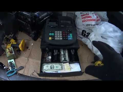 found cash register with money inside lets open it up short version