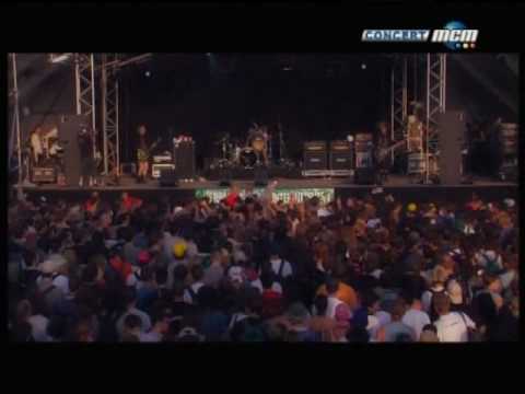 Melvins - 4. Revolve/We All Love JUDY/The Brain Center At Whipples [Belfort - Eurockeennes 2003]