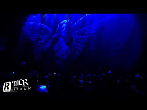 My Chemical Romance Return Show Live_My Chemical Romance just opened their Return show with ‘I’m Not