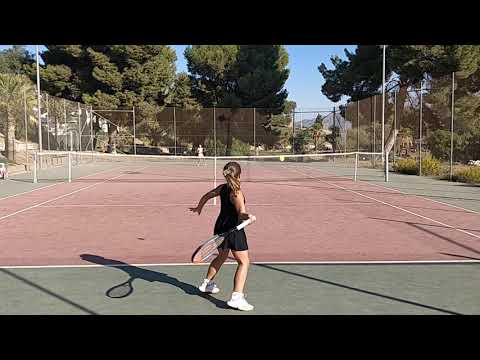 Tenis. Almería. Torneo Benjamín en Club de Tenis Almería entre Marta Hidalgo y Martina Simón.