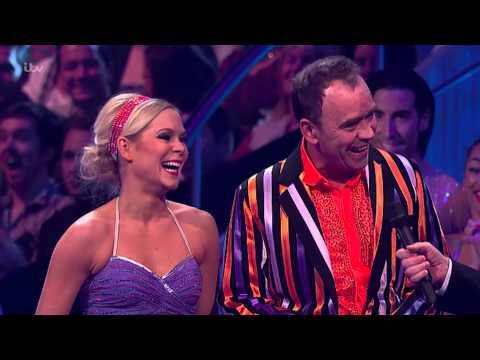 Todd Successfully Completes His Save Me Skate - Dancing On Ice