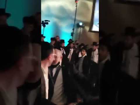 Freilach Band MBD Yaakov Shwekey The Shira Choir