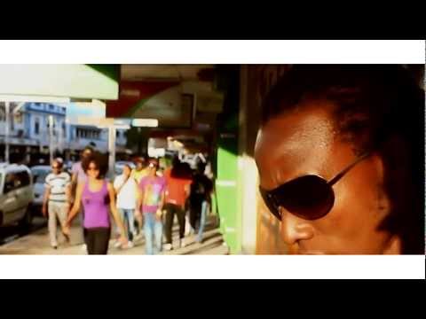 Dazlah ft Kidis - Inawauma (Official Video) {mashav-mashav.blogspot.com}
