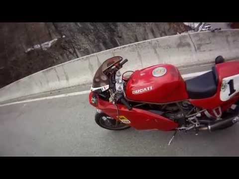 Ducati 900 SS, selle Superlignt Collector de 1997, vue du 11.04.2014