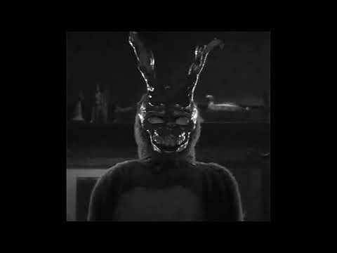 Donnie Darko - Mackned Ft. sneakguapo