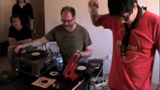 Ironing and Jim Ivy at Apartment Music 14 saxophone turntable improvisation Gainesville