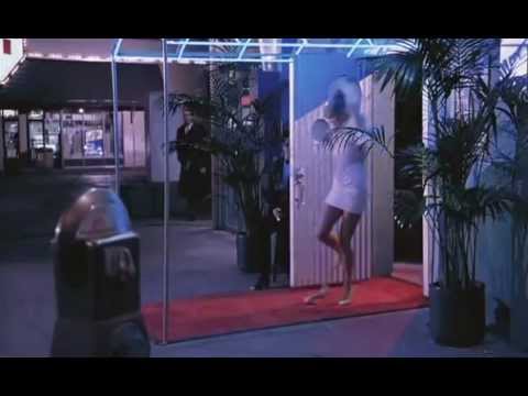 LostHerShoe - Kim Basinger