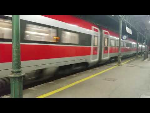Treno  freccia rossa stazione Villa Literno