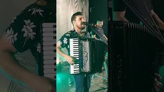 Pretinho dos Teclados Magno Lima Sanfoneiro tocando Ei Goiânia baile em Itaperuna RJ