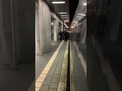 Vogelfluglinie verabschiedet sich lautstark in Lübeck Hbf