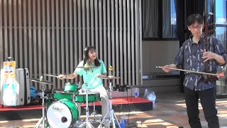 二胡で情熱大陸　　ストリートドラマー　リエイさんとコラボ