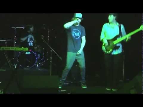 Pool Party - "iGirl"