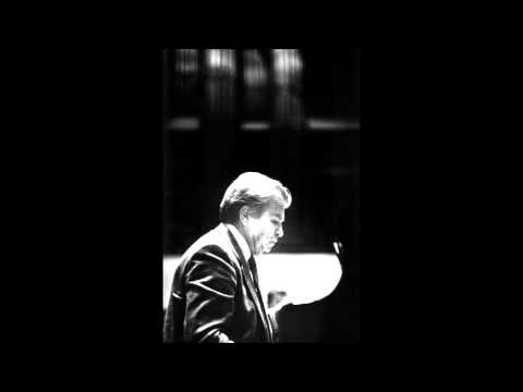 Scarlatti - 7 Sonatas - Gilels London 1984