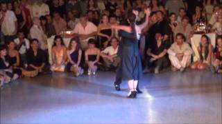 GERALDIN ROJAS & EZEQUIEL PALUDI bailando el tango TEMA OTOÑAL en FRUTO DULCE TANGOS