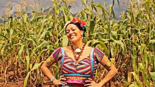 Lila Downs - Puede Ser (con Niña Pastori)