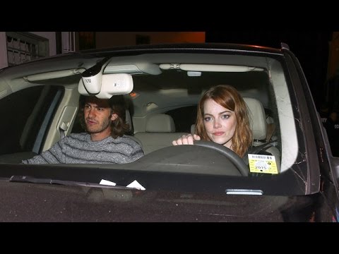 Andrew Garfield Loses His Cool When Paps Get In Emma Stone's Way  [Censored]