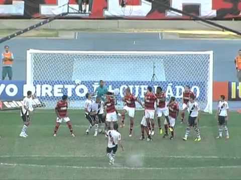 Brasileirão 2011: 19ª Rodada - Flamengo 0x0 Vasco, melhores momentos [Rede Globo]