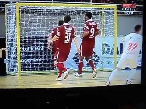 Golaço  do PH  no jogo de Futsal  entre Guarapuava x  Orlândia.