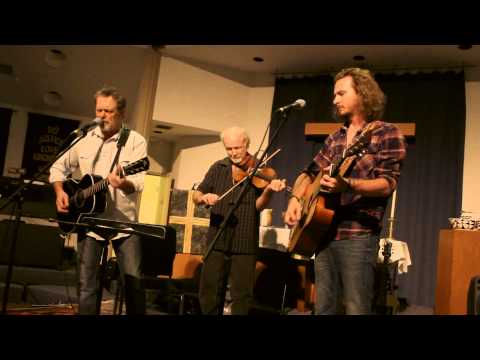 Bill Chambers with Michael Muchow (guest Richard Bowden on fiddle)