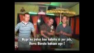 Download lagu Arihta Trio, Beru Bancin (Daholi Pertandang) Music by: Samuel Pinem mp3