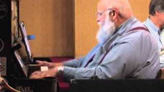 Red Beans Ragtime Band plays "Come Down With Me To N.O."