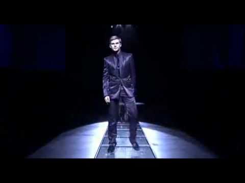 Milan Fashion Week: Versace Fall Winter Menswear 2008-09