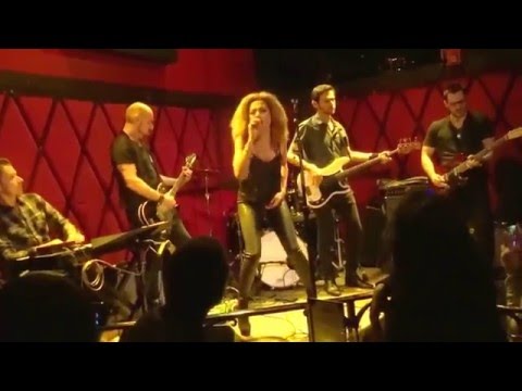 Amanda Brown -- Why Don't You Love Me -- NYC 1-3-16