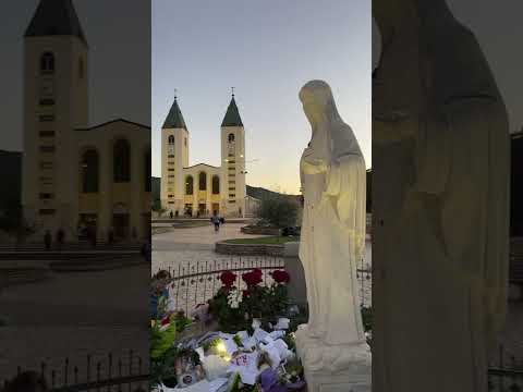La Statua della Madonna a Medjugorje