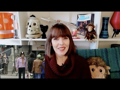 Reviewing 'The Goodies' S8.02 'Saturday Night Grease'