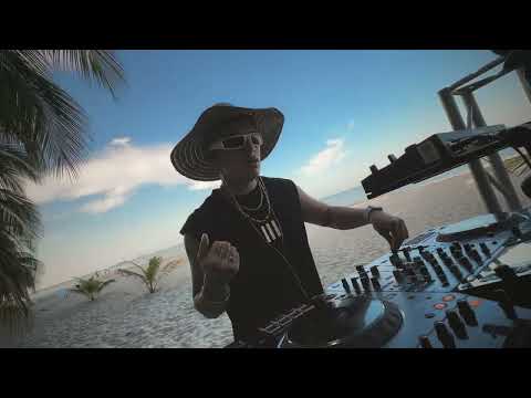 ME GUSTA EL AFRO Y EL TECH :) 2025 QVLP