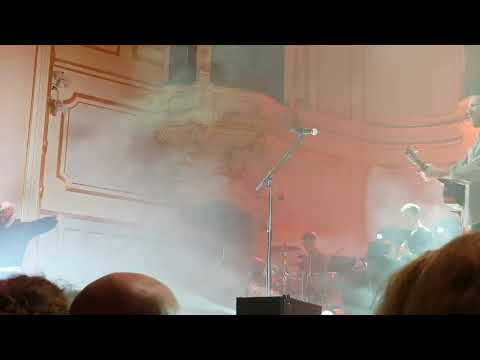 "Kleiner Fingerschwur" von Joel Brandenstein & Florian Künstler