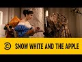 Snow White And The Apple Mirror Mirror