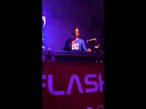 David moleon @ technoflash 2013( primera actuacion 2)