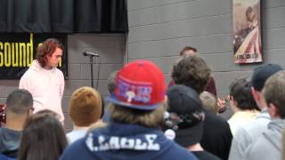 Download lagu Title Fight - Head in the Ceiling Fan (acoustic) mp3