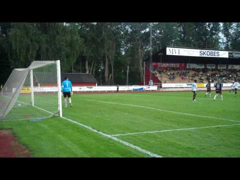 Maif-FKL 1-1 - Hedberg skjuter över