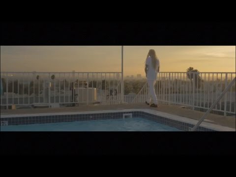 starfoxlaflare - WALK THRU (OFFICIAL VIDEO)